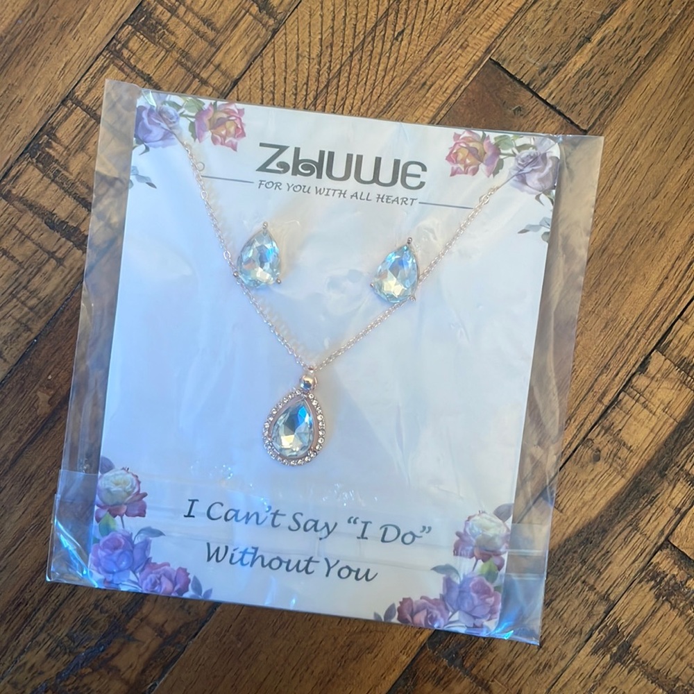 Jewelry Necklace and Earrings Rose Gold NBW